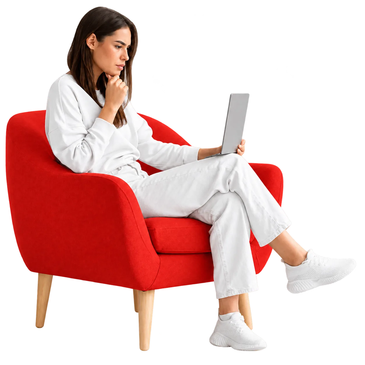 Mujer sentada en un sillón rojo